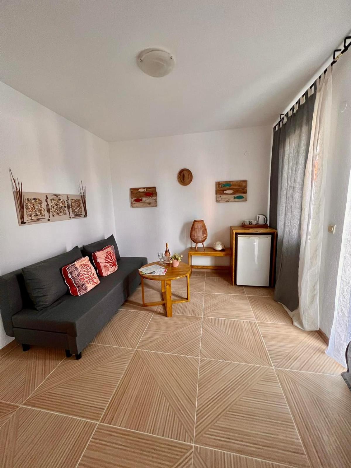 ホテル Casa Domingo シネモレツ エクステリア 写真